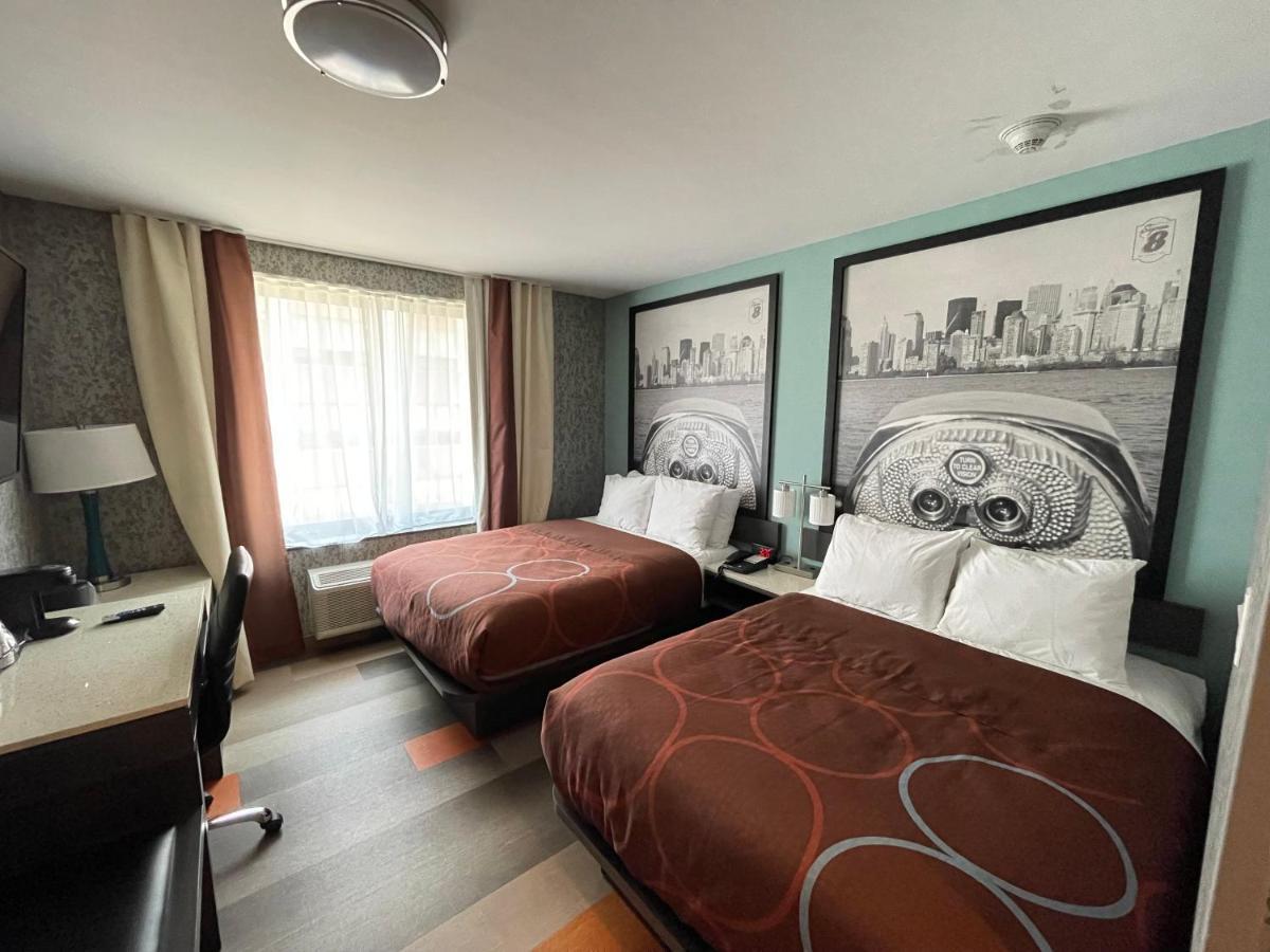 Hotel Super 8 By Wyndham Brooklyn Williamsburg New York Esterno foto